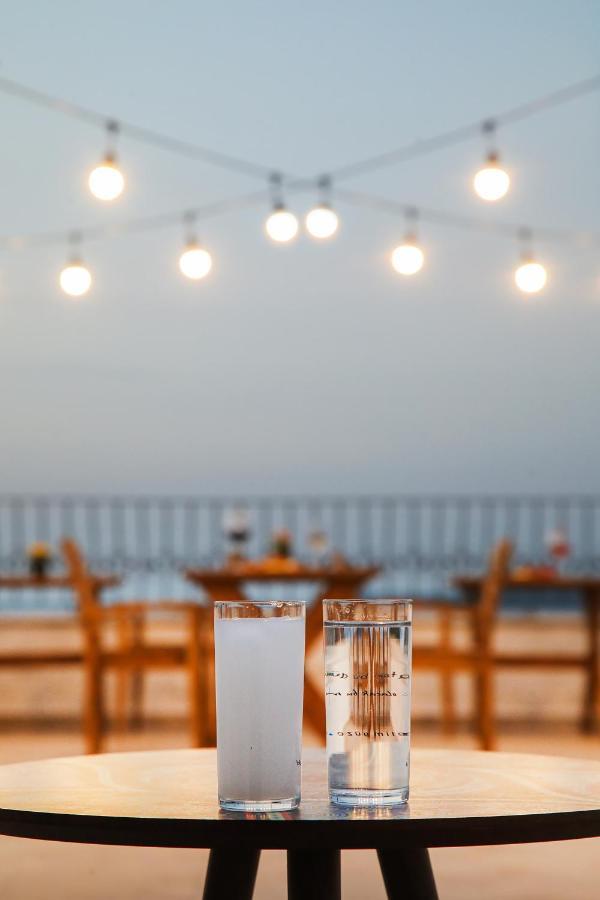 Huzurla Otel İzmir Exterior foto