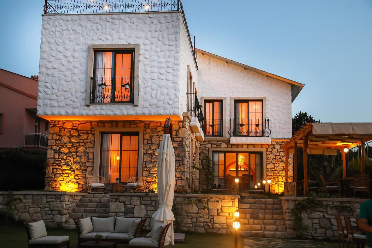 Huzurla Otel İzmir Exterior foto