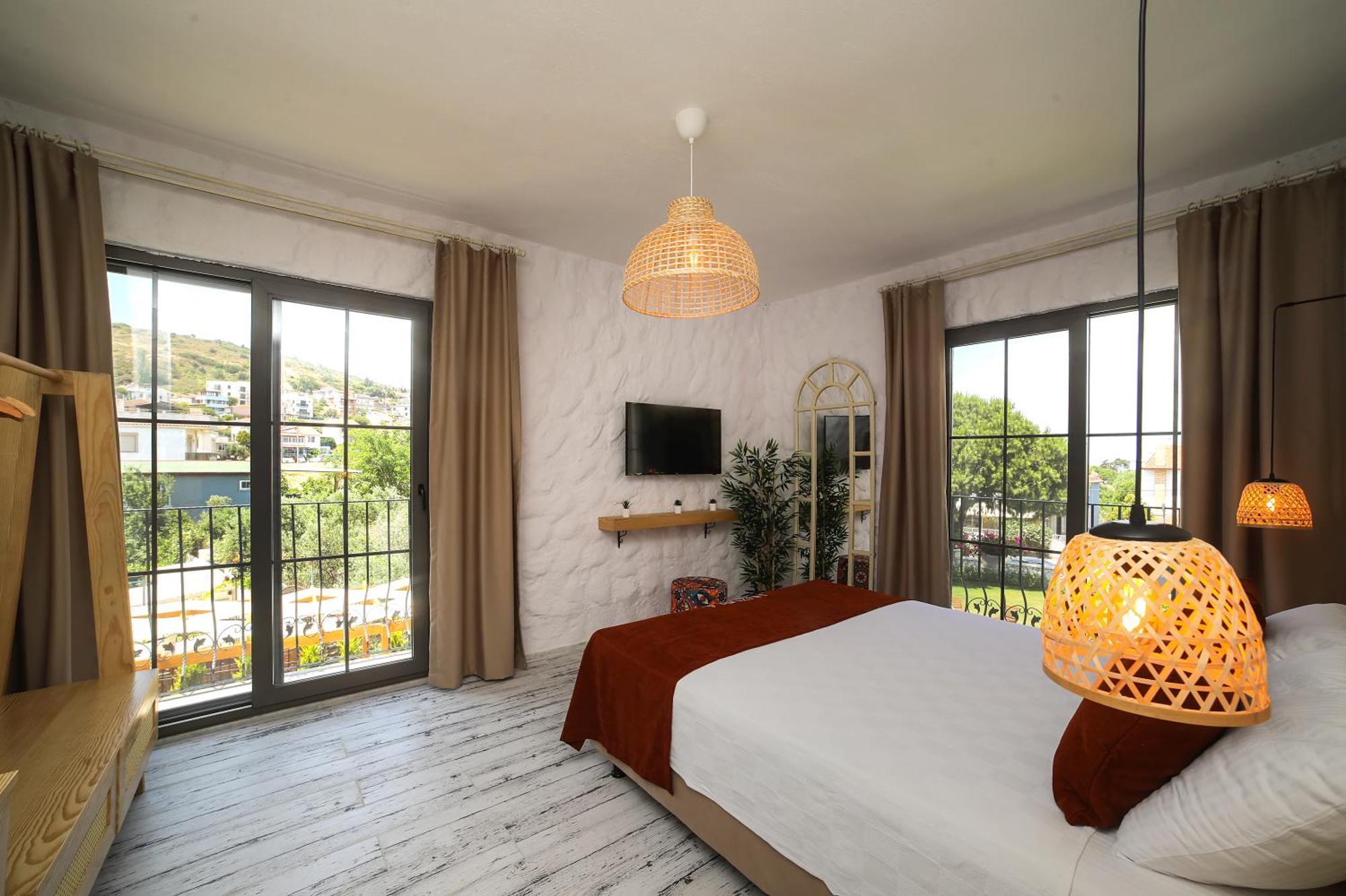 Huzurla Otel İzmir Exterior foto