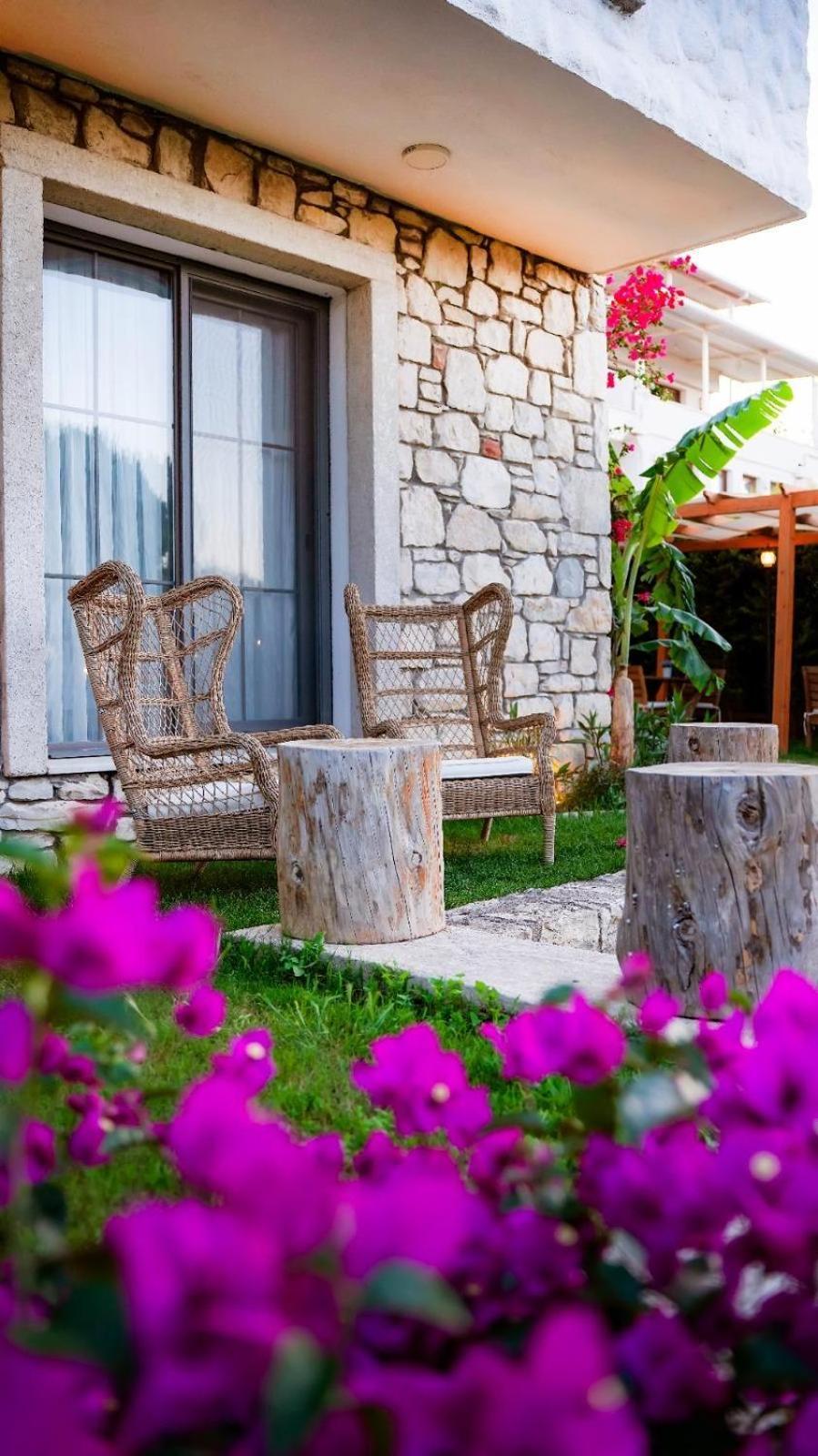 Huzurla Otel İzmir Exterior foto